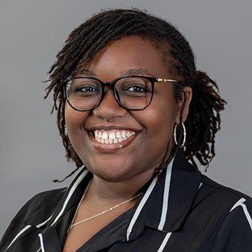 Jackie Anderson Headshot