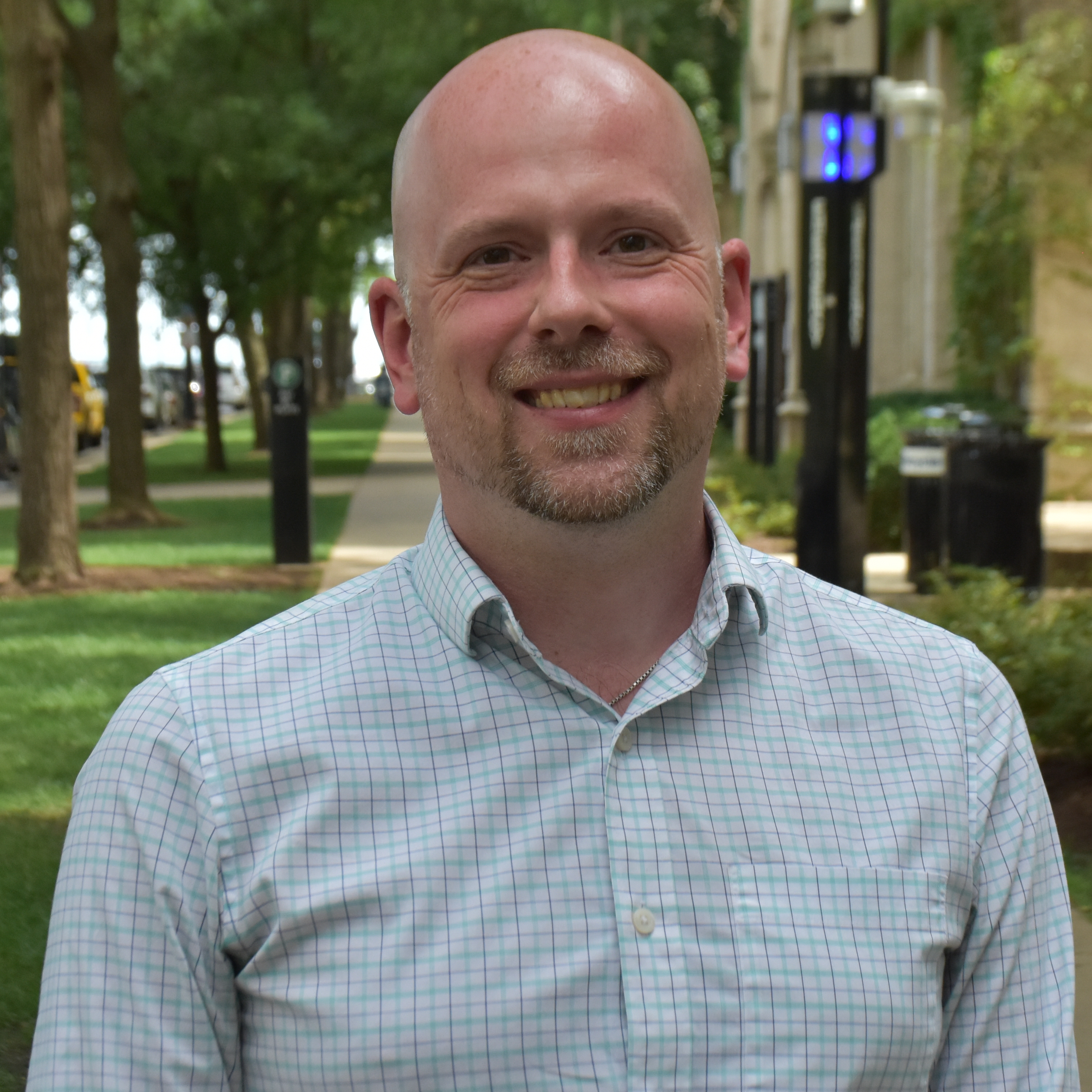 headshot of Kyle MacQuarrie