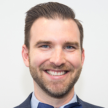 Michael Newcomb headshot